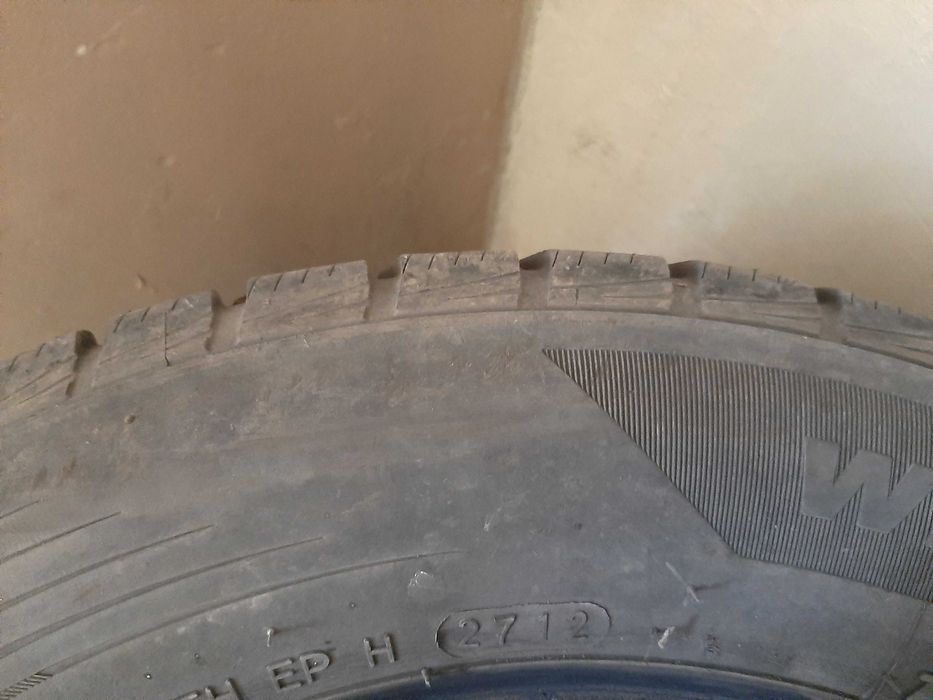 4 бр 175 70 13 Hankook  зимни