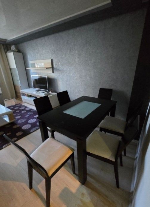 Продава се Тристаен апартамент в София, Надежда 3 - 85 кв.м за 2412 €/кв.м - Снимка #2