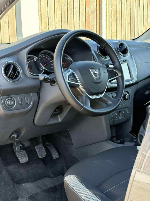 Dacia sandero stepway 2019 1.5 dci 30.000km