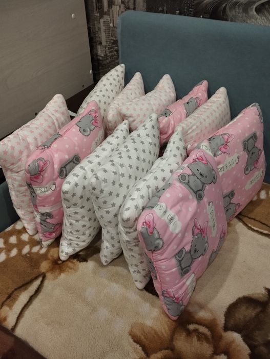 Отдам детские бортики