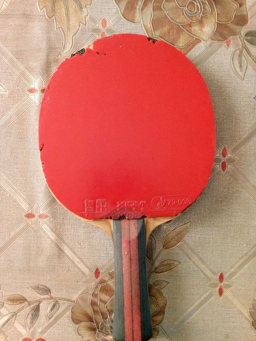 Sotiladi stol tennis raketkasi
Taxta:Donic Original carbo speed
Nakla