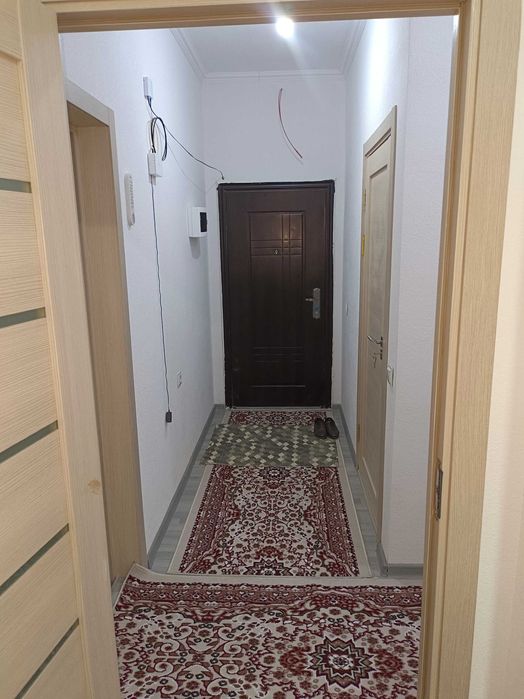 Карши ситйда  2 хонали уй ижарага берилади. 3-этажда жойлашган