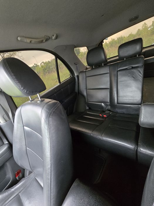Kia sorento  avariată
