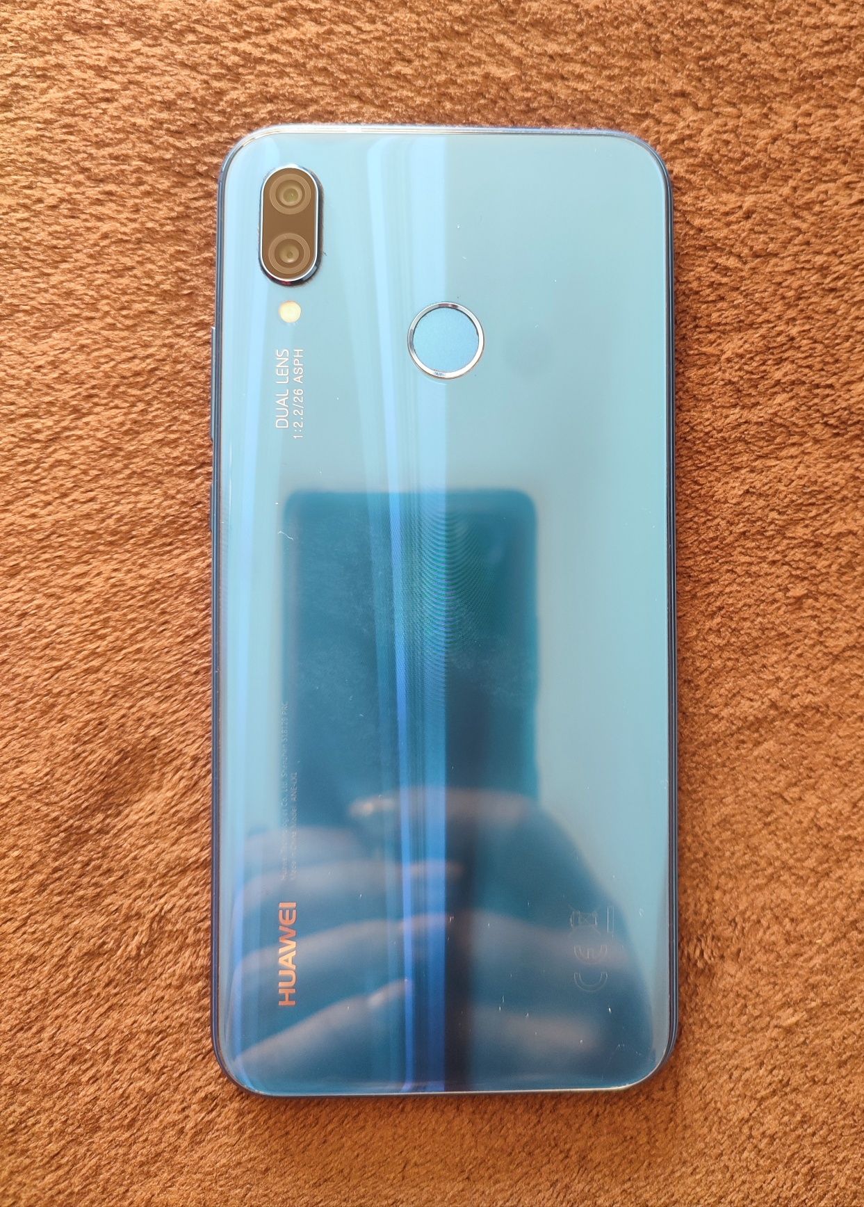 Huawei P 20 lite син