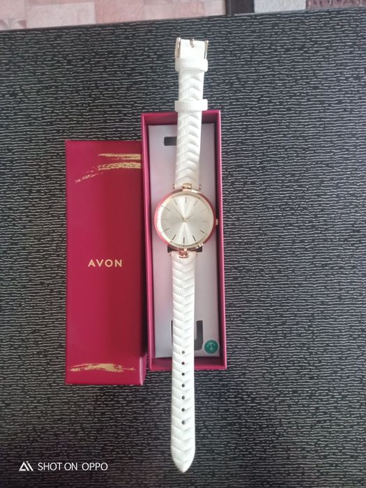 Ручные часы от Айвон