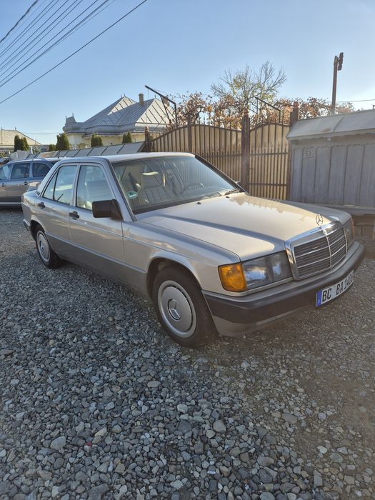 Mercedes Benz 190 E mot 2000 benzina an 1990
