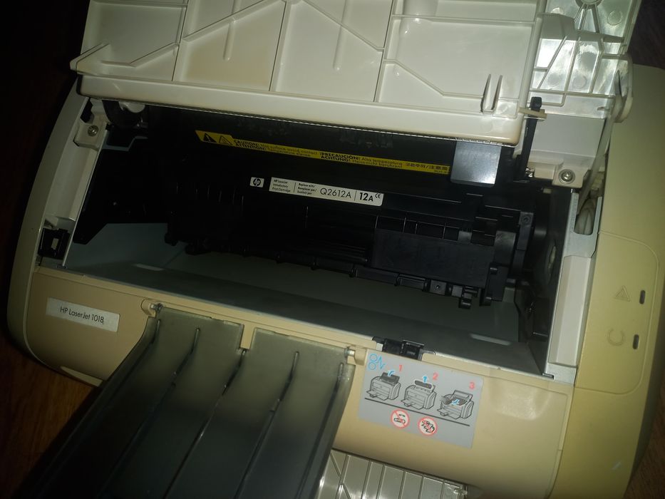 Принтер 1018 в идеальном состоянии