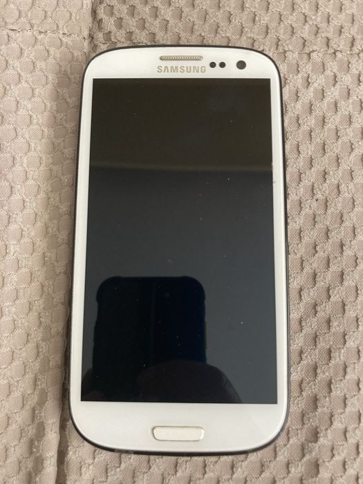 Два броя Samsung Galaxy S3 NEO