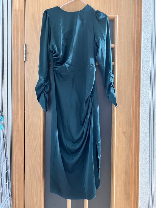 Платье вечернее цвет изумруд размер L