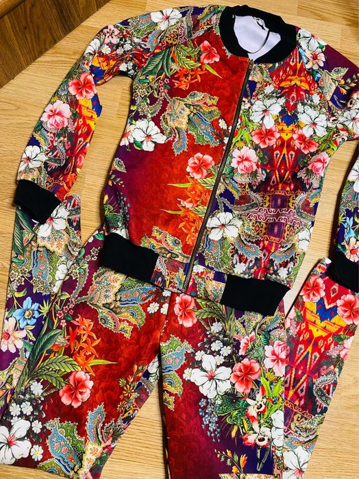 Compleu damă mărimea s