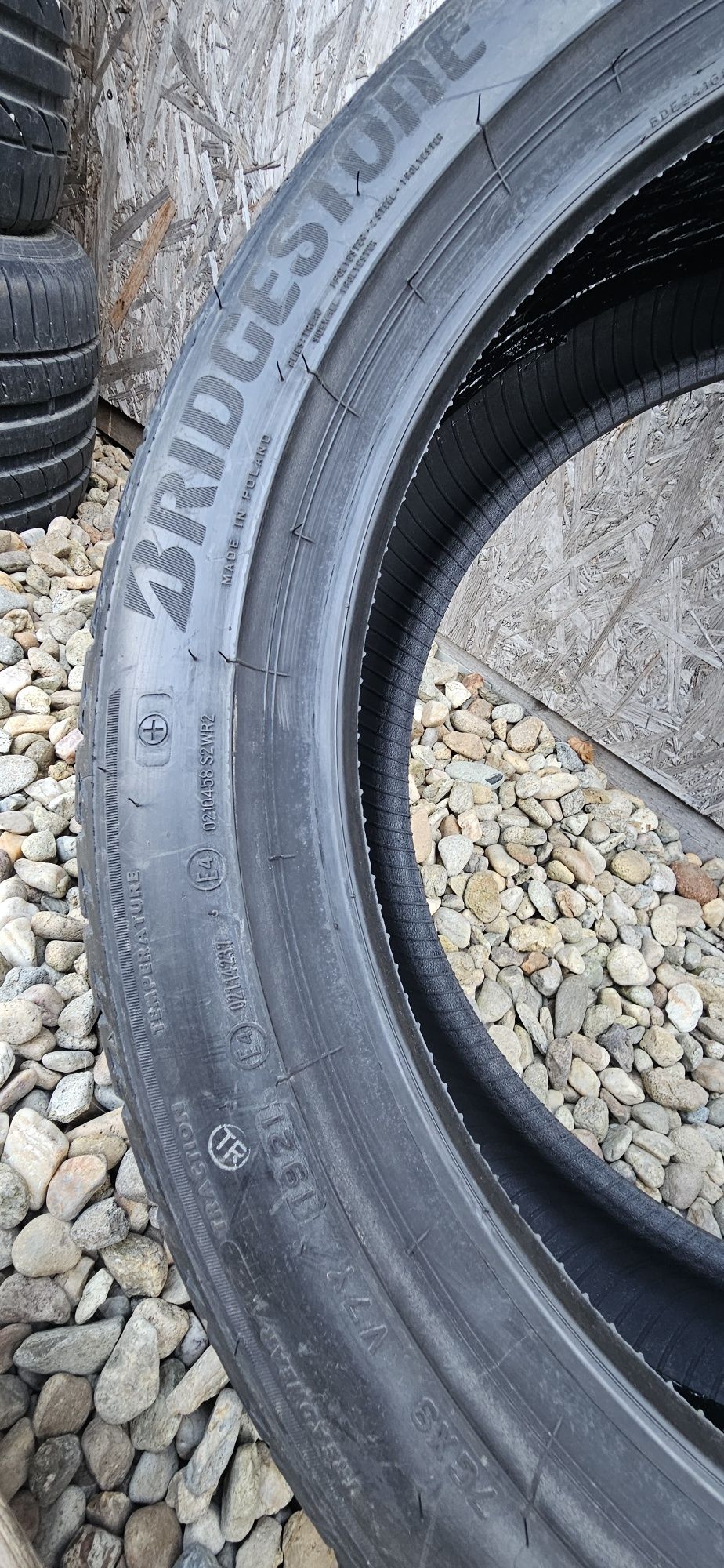 Anvelopa Bridgestone 215/50 R19 93T Dunlop 245/40 R19 98Y Sport Maxx