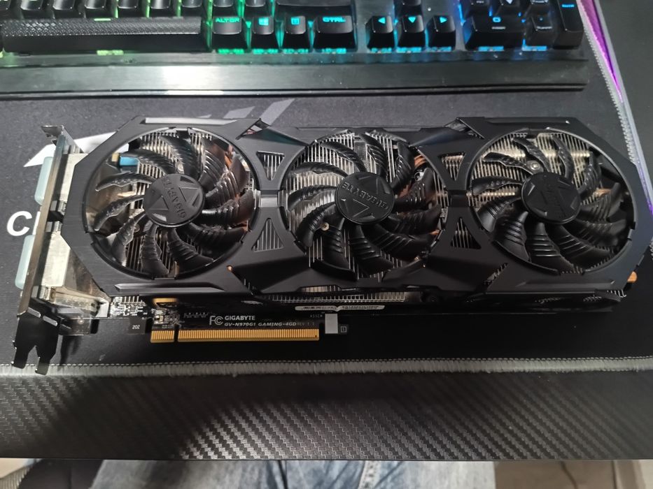 Placa video windforce GTX 970 4gb