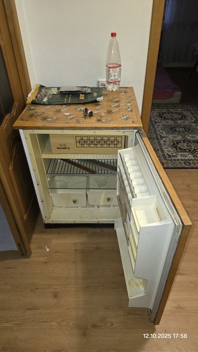 Холодильник тумбочка