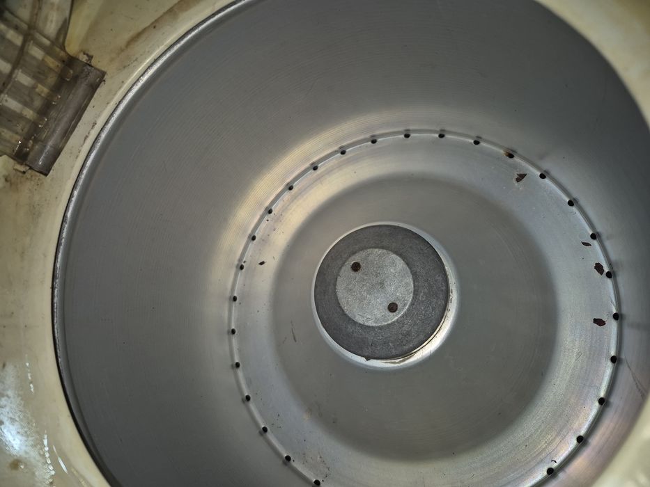 Центрофуга за дрехи