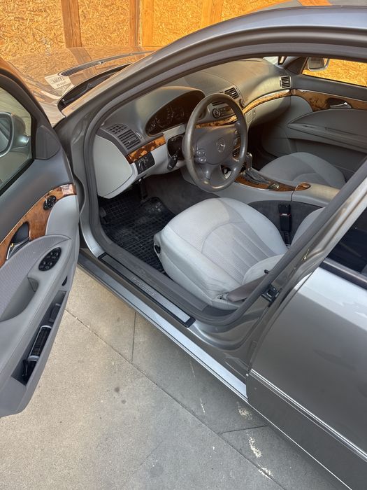 Vand Mercedes w211 2007