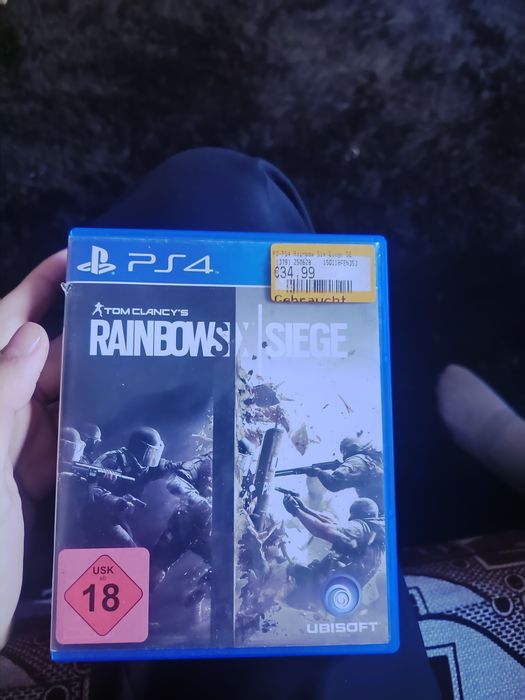 Rainbowsx siege  .