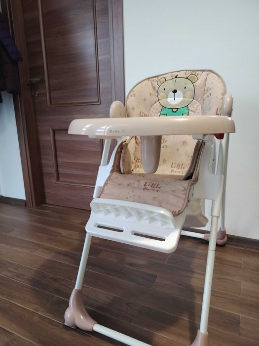 Scaun de masa pentru bebelus