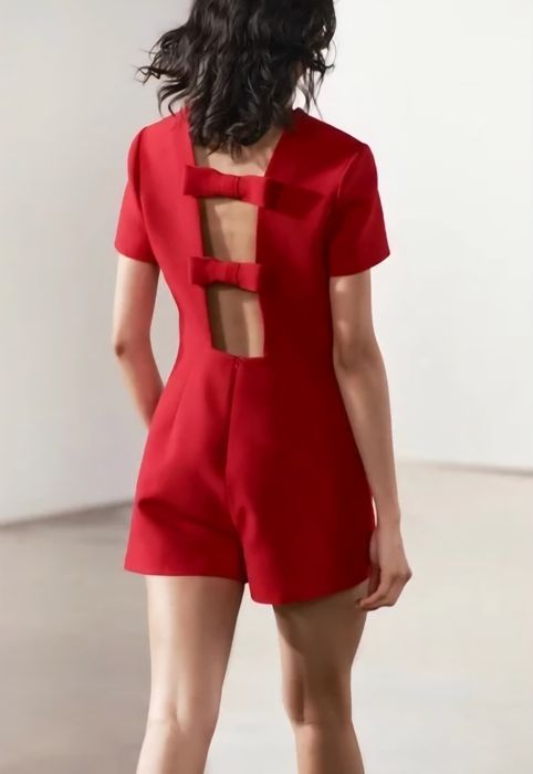 ZARA чисто нов, с етикет гащеризон