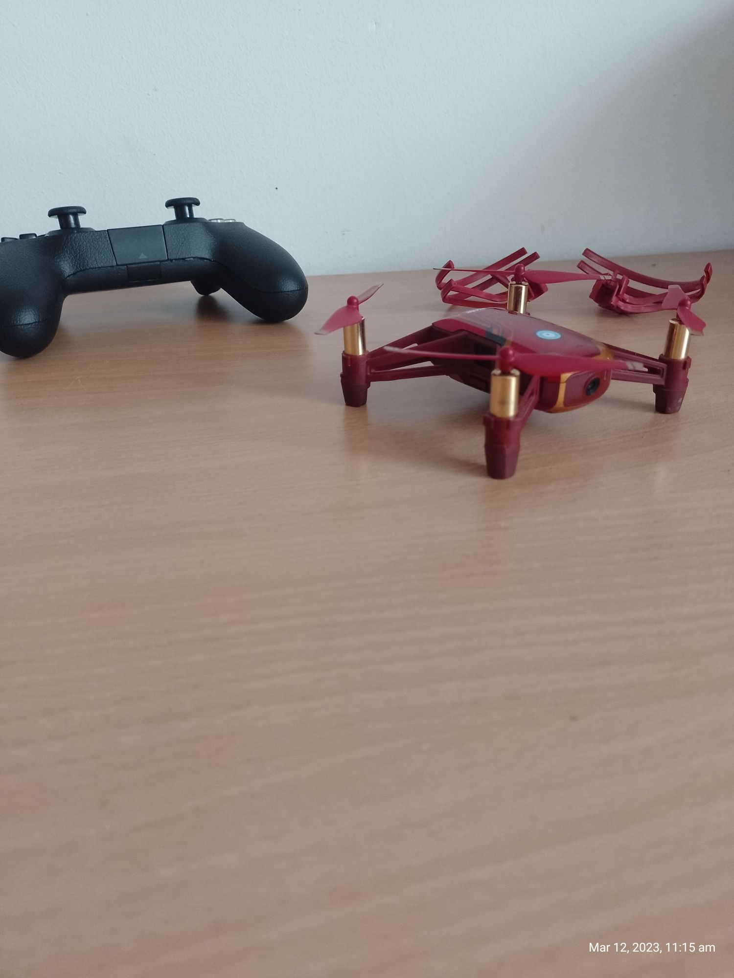 Drona DJI Tello iron man edition