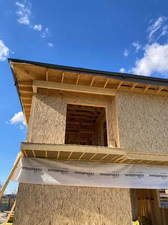 Casa si Cabana stil A-Frame pe structura de lemn