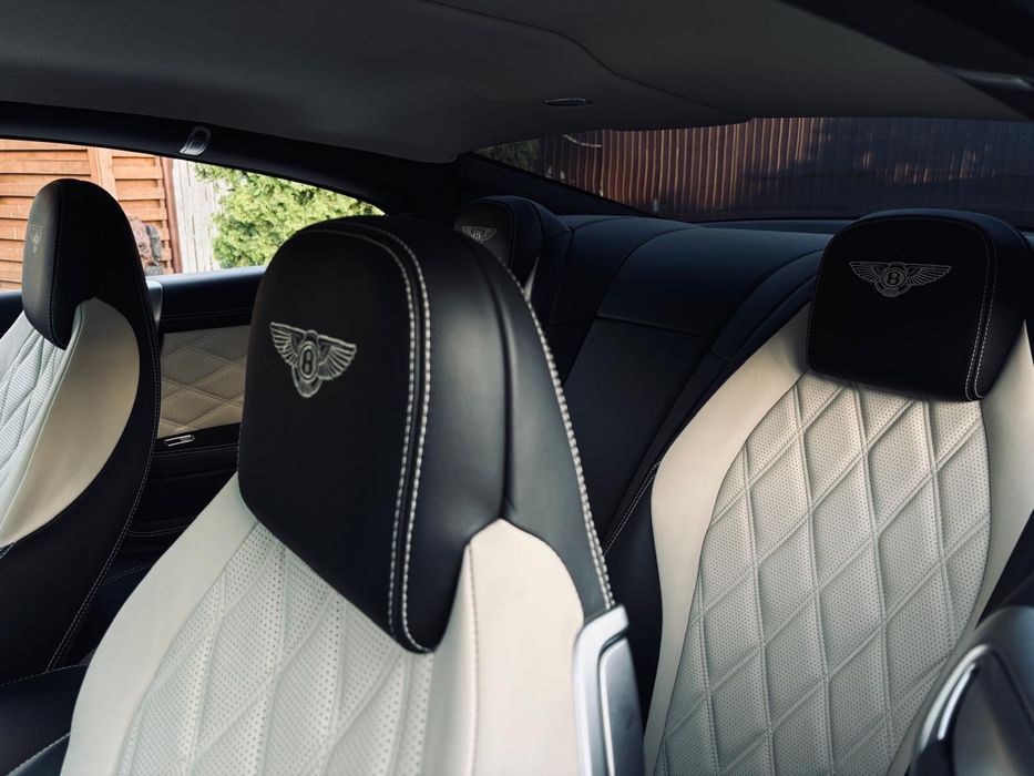 Bentley Continental GT V8 4.0 Bi-turbo 4x4 - UȘOR AVARIAT