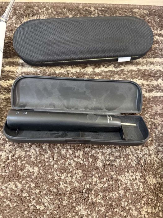 Електрическа  четки за зъби Philips sonicare+UVлампа/зарядно/глави