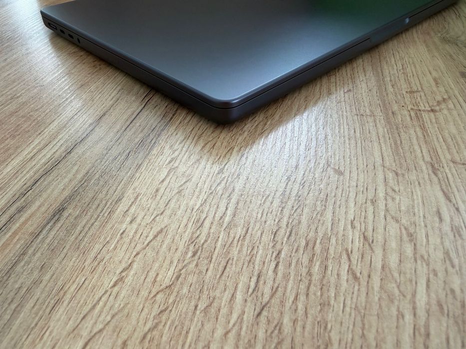 MacBook Pro 14" M4 PRO Chip 12-CPU/16-GPU/24RAM/512SSD — миниатюра 5