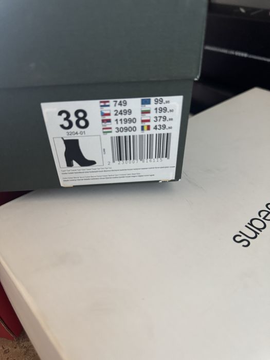 Боти естествена кожа Gino Rossi