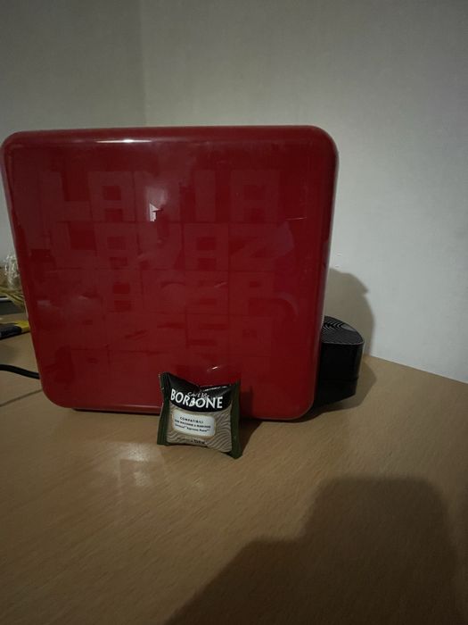 aparat de cafea LAVAZZA