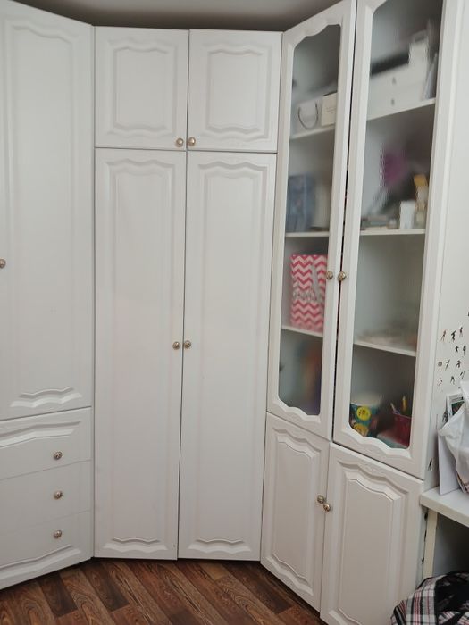 Угловой шкаф + два шкафа