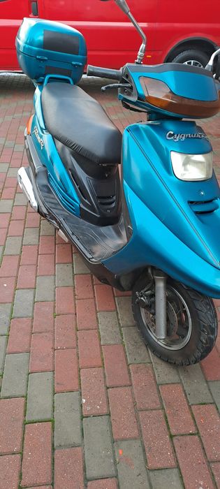 Se vinde Yamaha stare bună