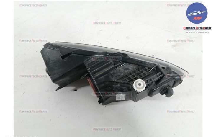 Десен оригинален проектор Фолксваген / Volkswagen Polo 5 6R Оригинален