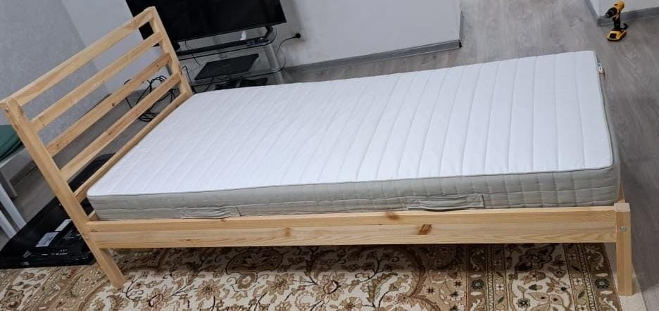 Продам кровать 208х98