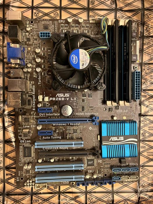 Placa de baza + i5 2500K + 8GB RAM DDR3