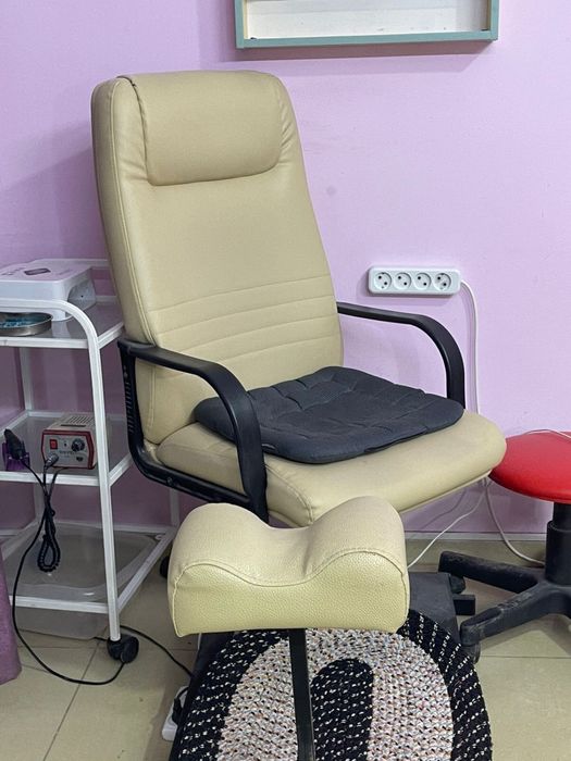 Стол для маникюра