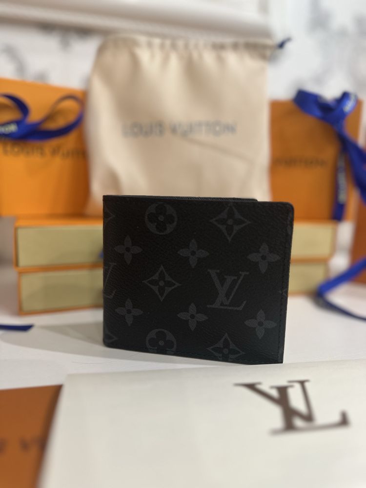 Изискани мъжки портфейли