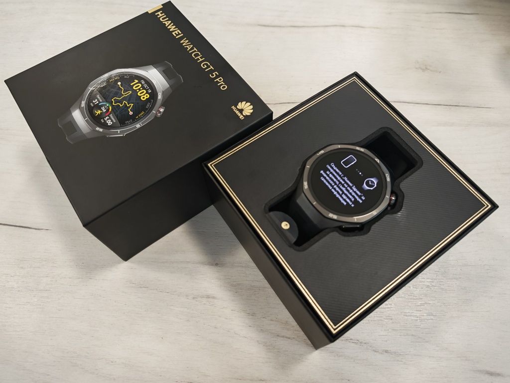 Като нов Huawei Watch GT 5 Pro Titanium Case Гаранция