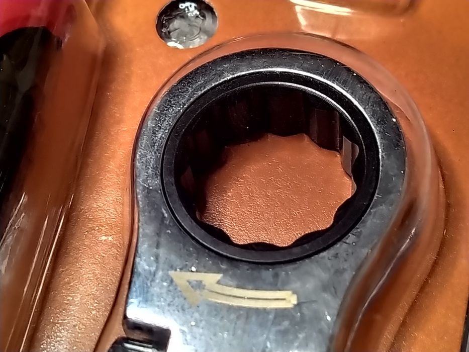 SET 8 Chei Profesionale Inelare Articulate cu Clichet