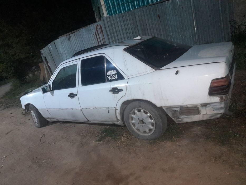 Мерседес 124 200Е полный разбор.