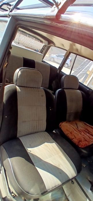 Vaz 2102 sotiladi..