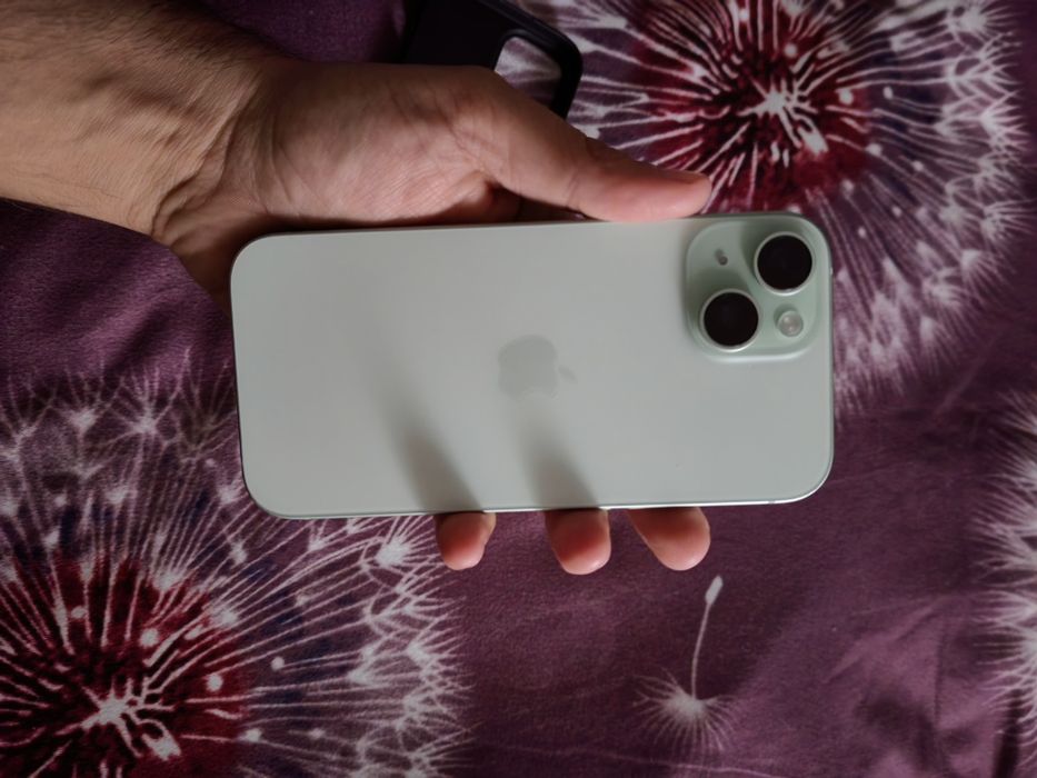Vand sau schimb iphone 15