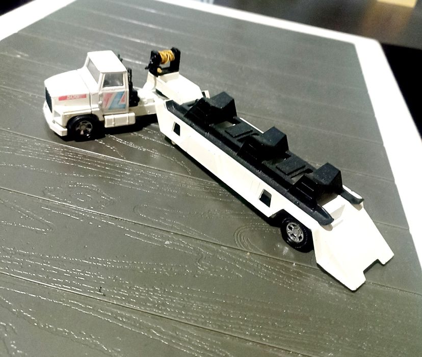 Метална количка  Тир с откачаща платформа  качествена за колекция 40 л