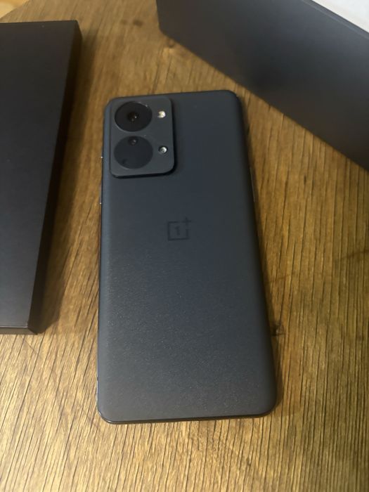 One plus nord 2t