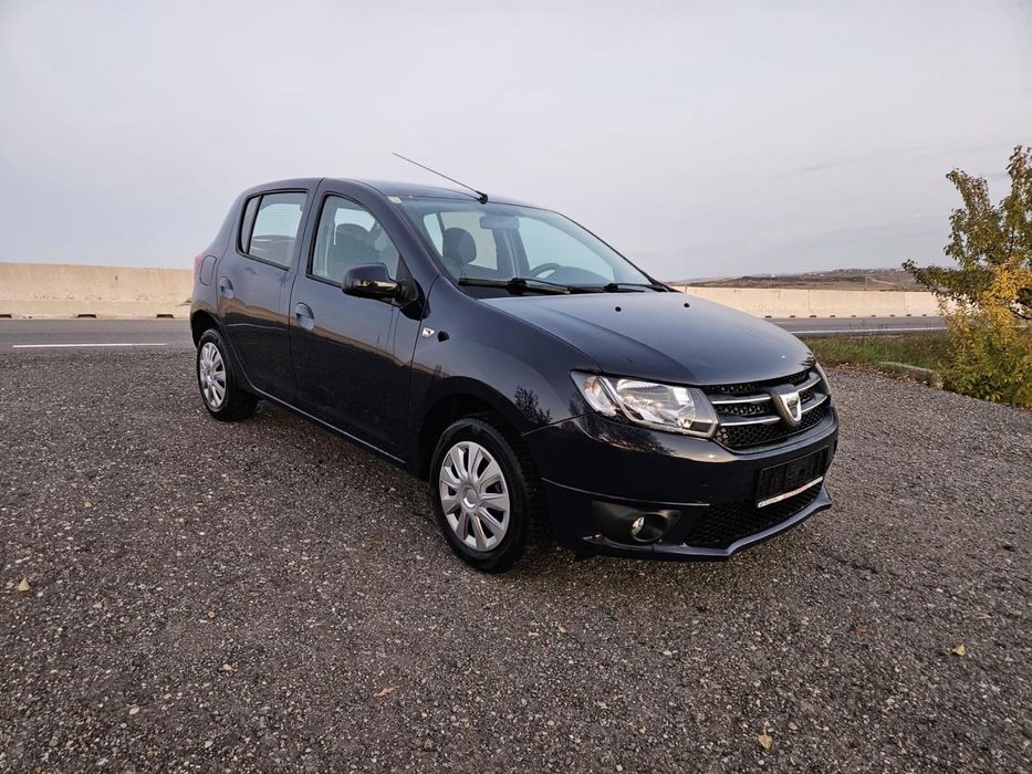Dacia Sandero 2015