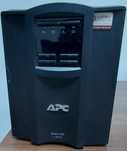 Vând UPS apc 1500