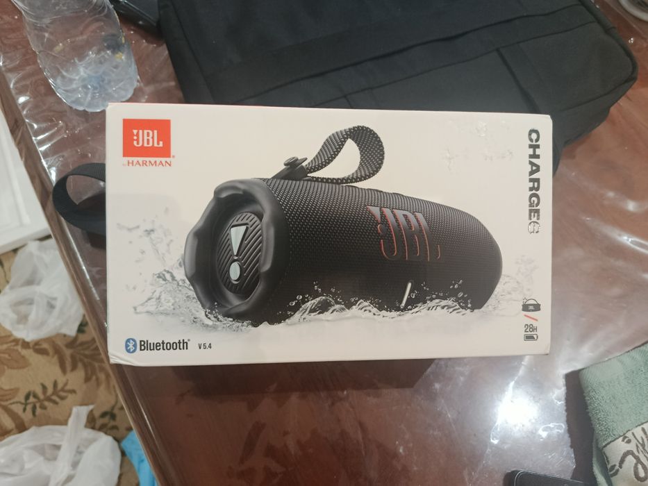 JBL charge 6 Новый Не открыт