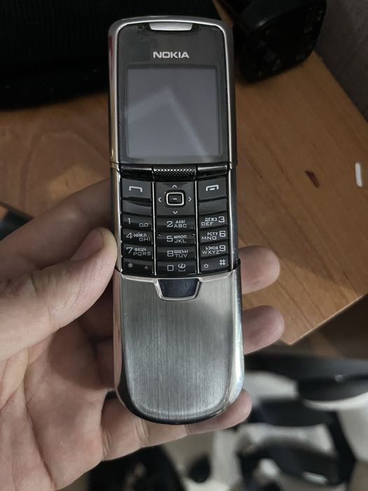 Продам Nokia 8800