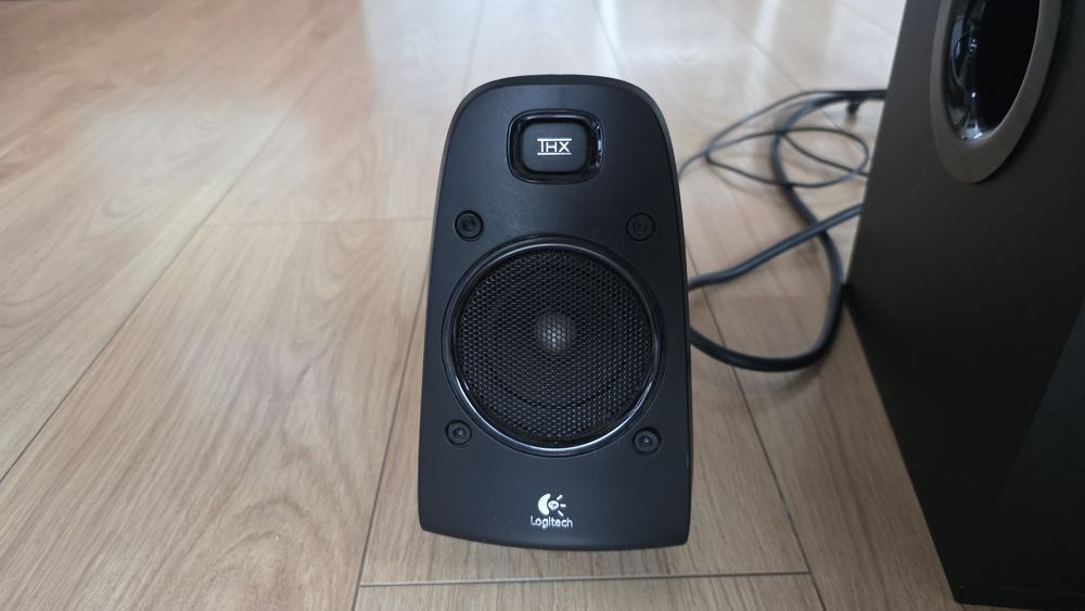 Boxe Logitech Z623 2.1 200W RMS