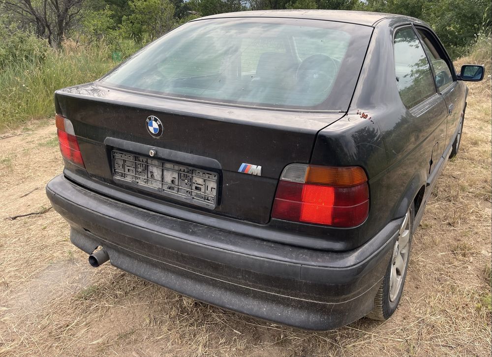 BMW E36 Compact 316i На части