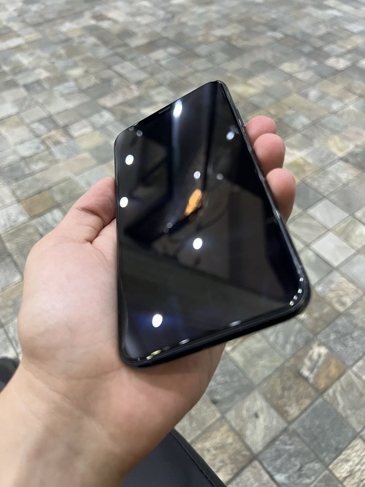iPhone 11 Pro Max ideal